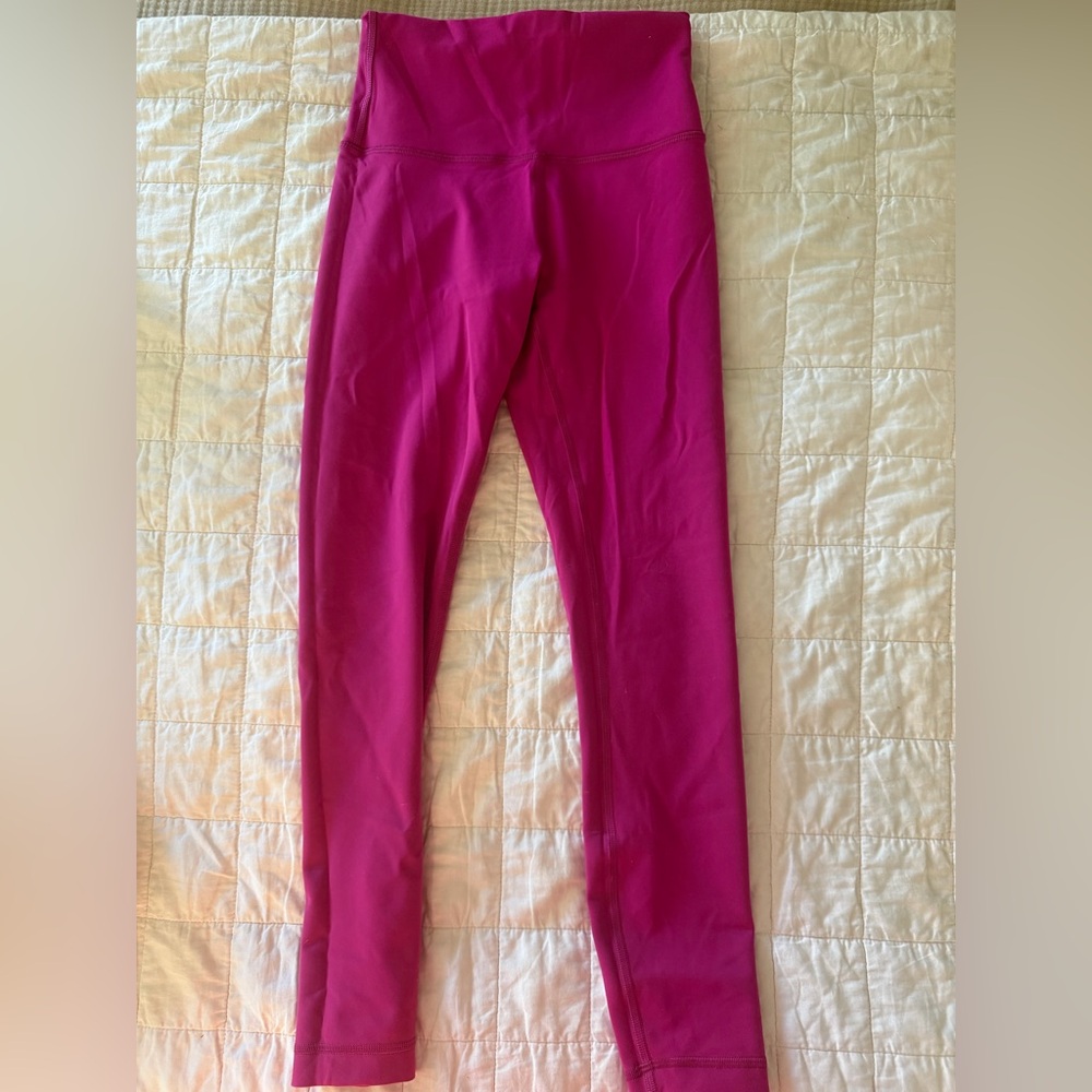 Lululemon Wunder Train 25 inch Leggings- Size 4